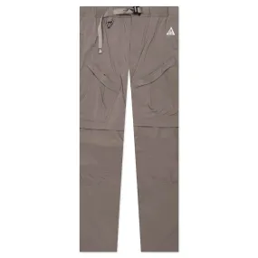 ACG "Smith Summit" Cargo Pants - Olive Grey/Summit White