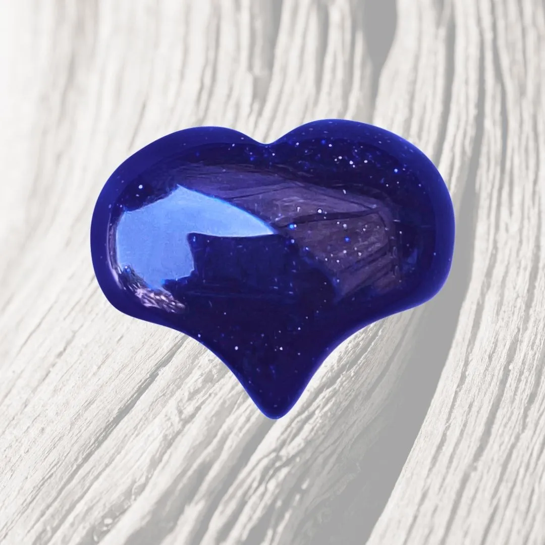 Blue Gold Sandstone Heart Shaped Healing Gemstone for Ambition