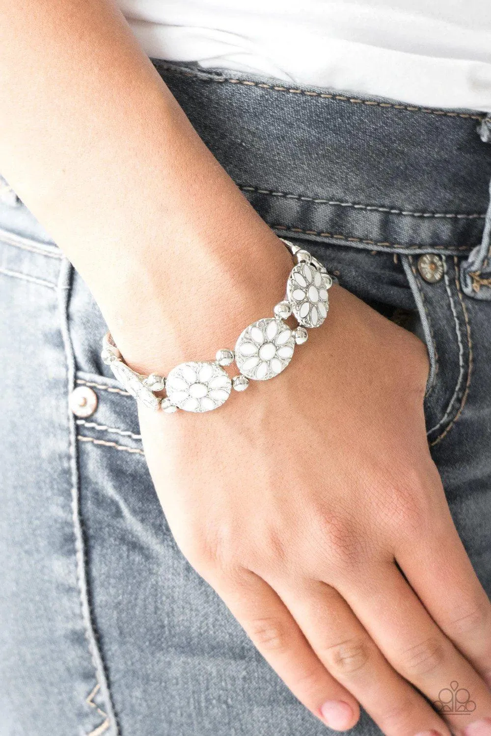 Dancing Dahlias White Flower Bracelet - Paparazzi Accessories