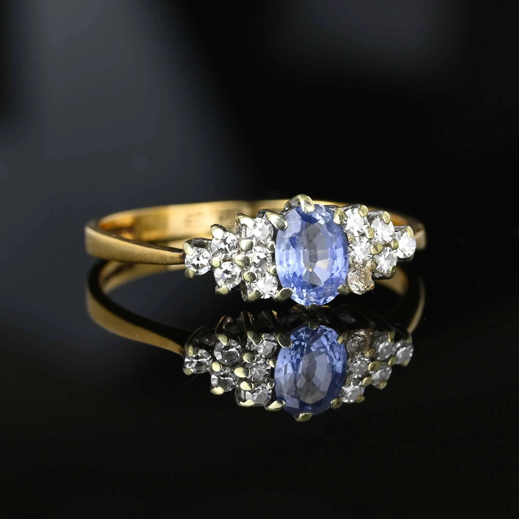 Gold Diamond Cluster Ceylon Sapphire Ring