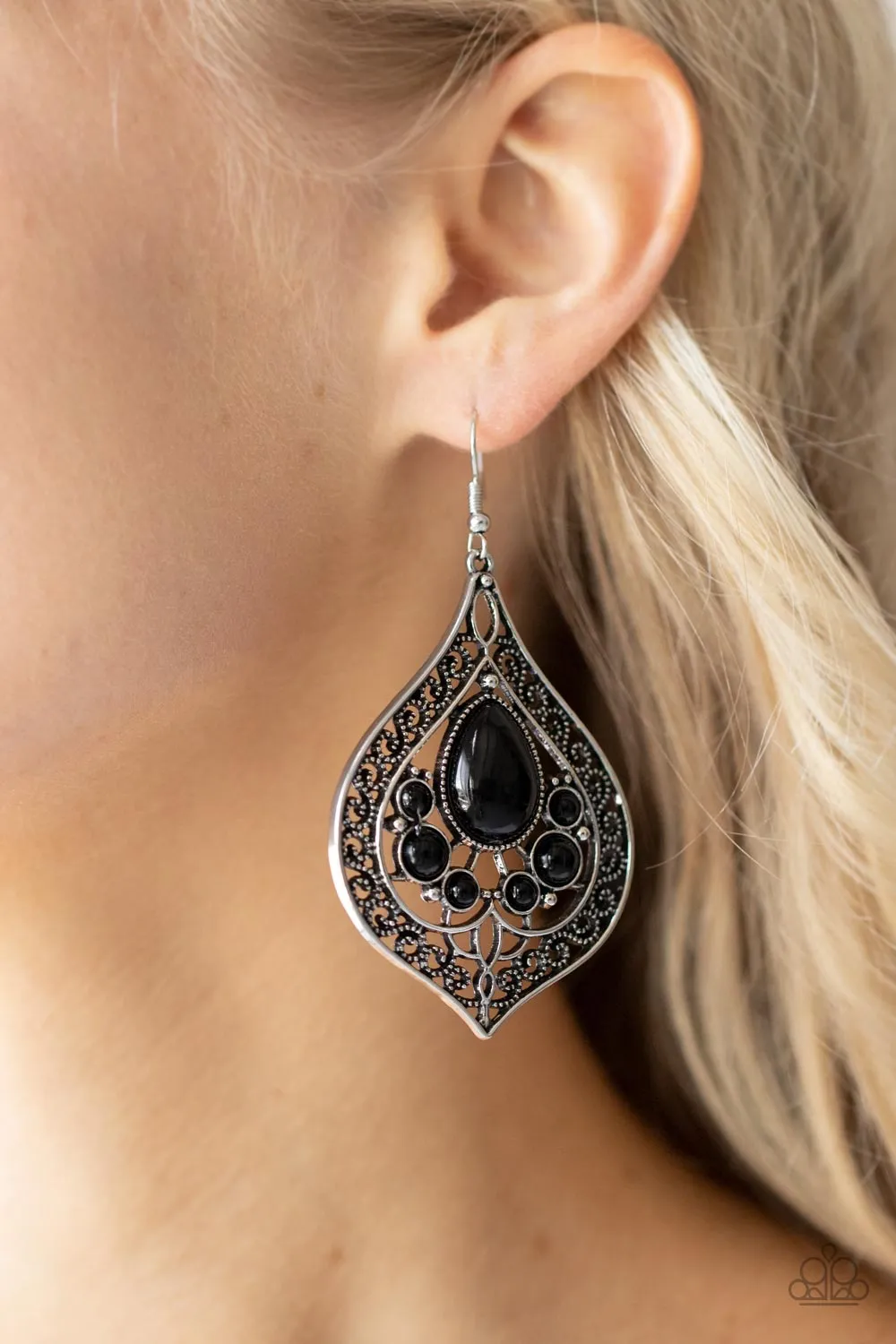 New Delhi Nouveau - Black Earring