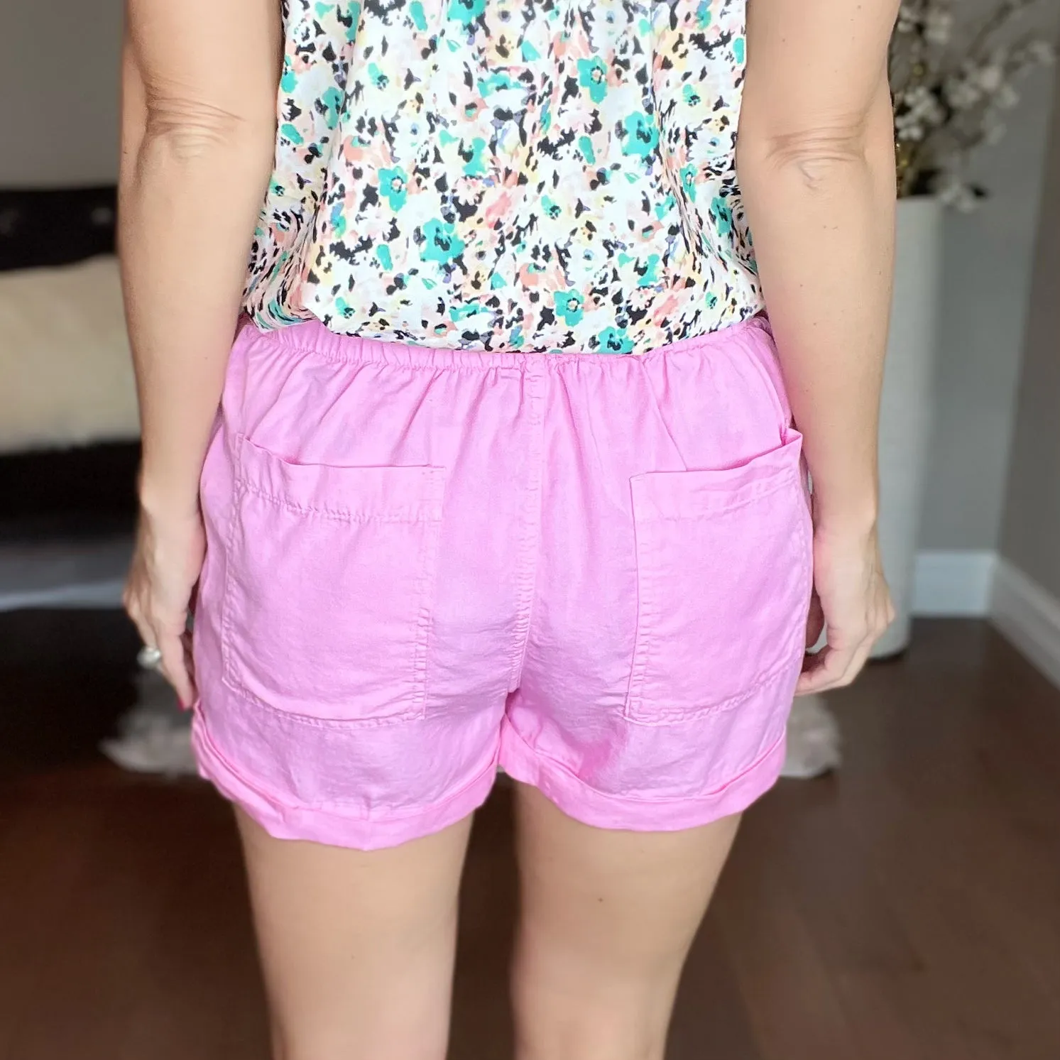 PINK WOVEN SOLID DRAWSTRING SHORTS