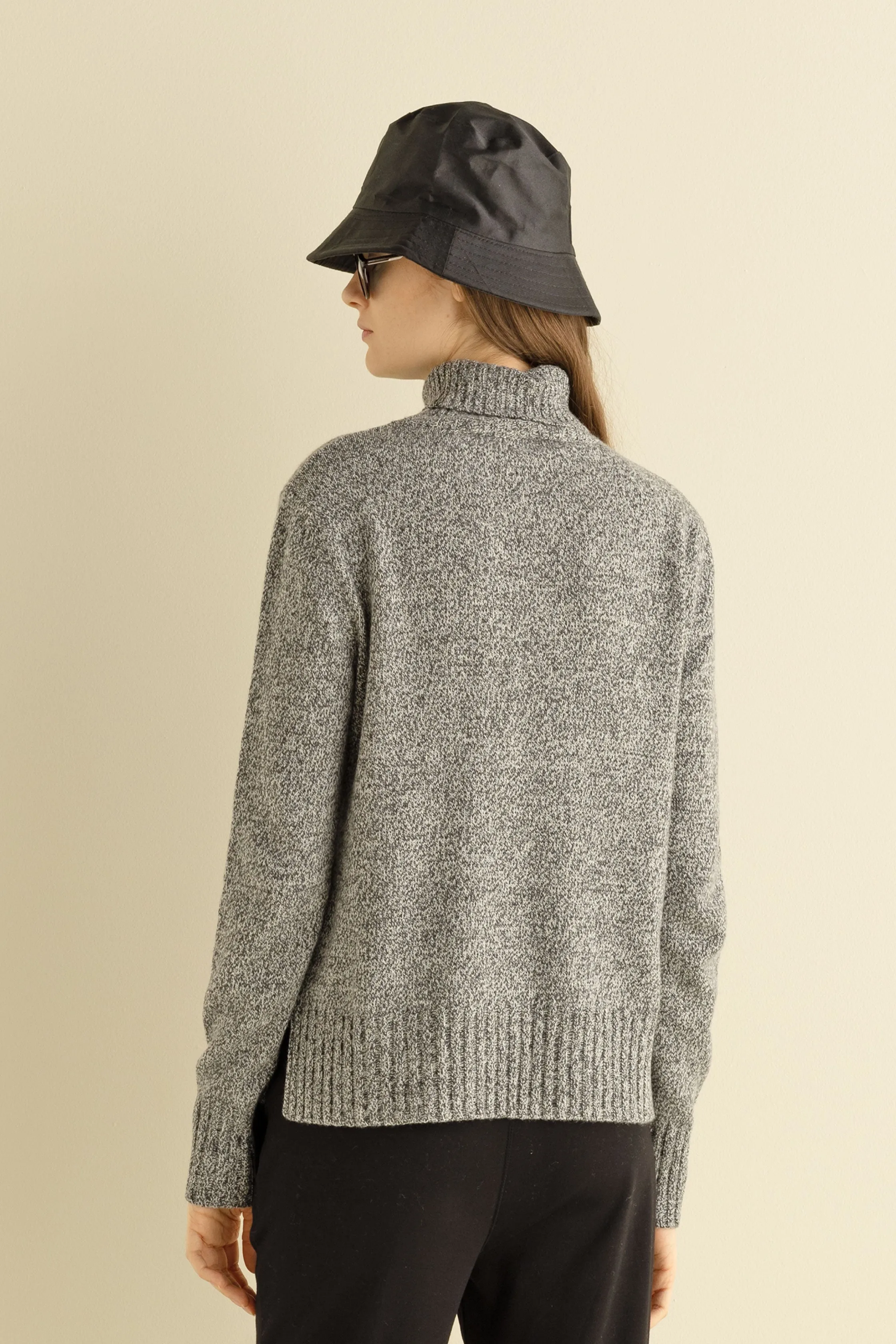 Sweater with Roll Neck Mouliné Effect M680 9500