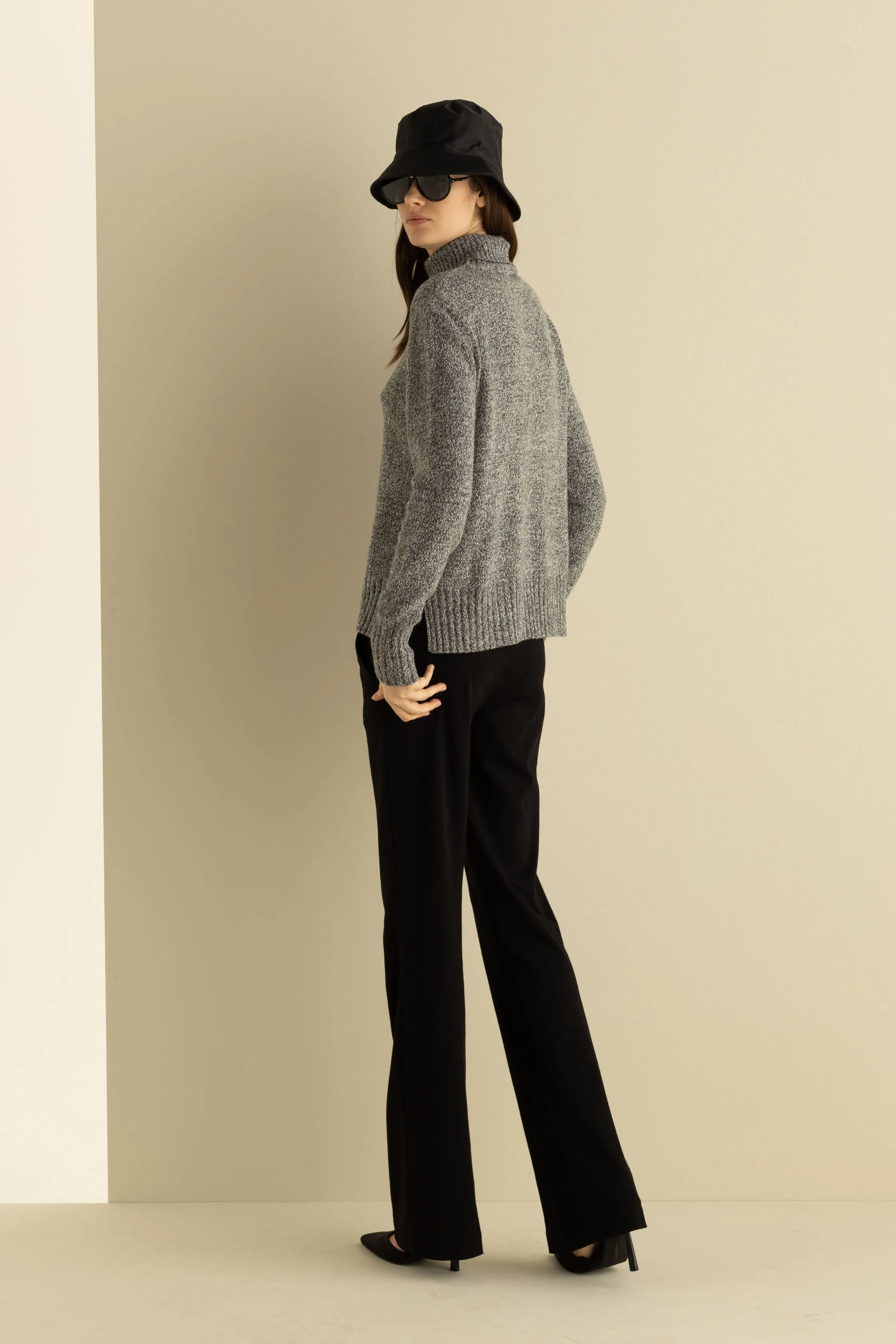 Sweater with Roll Neck Mouliné Effect M680 9500